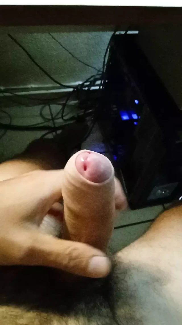 Ofiste ilk mastürbasyon videom