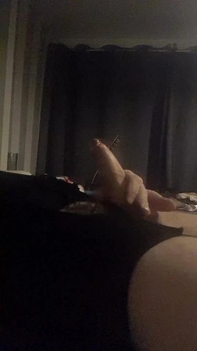 benim minik klitoris sürtme.. ağır çekim