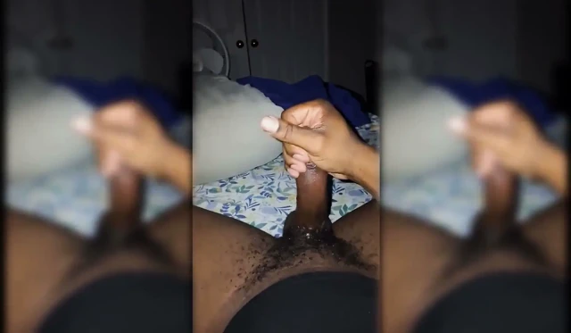 Huzursuz hissediyor musun? Gel bu kalın döl döllerini yut!