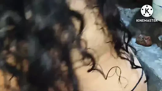 Hintli kadının gösterisini kim gördü?