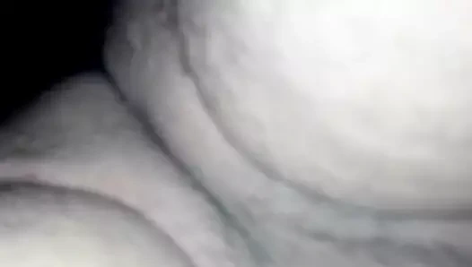 Karımla oynamak. eyersiz seviyor.