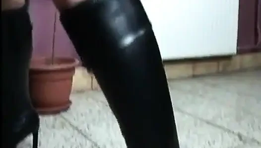 Jessica Rizzo'yu gırtlağına kadar alma sahnesi 12