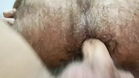 Yaramaz çift korunmasız sikişiyor.