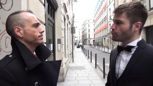 Gizli ajan Craig 00sex Axel Lorentz'i xxl yarağını besliyor