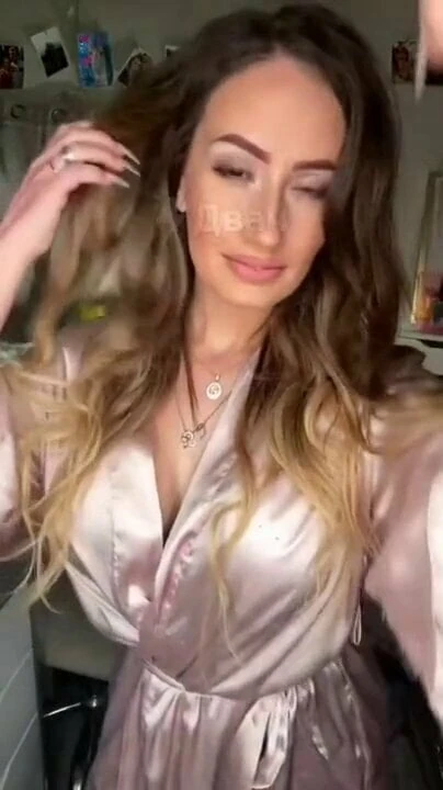 Ateşli nine dişsiz sürtük