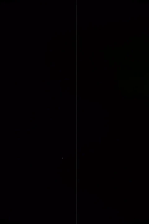 Büyüleyici fosforlu parlak yeşil dudaklar