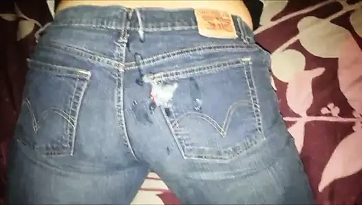 Cum on wifes jeans