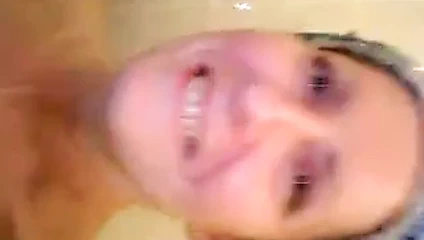 uygun olgun 50yr eski içinde duş