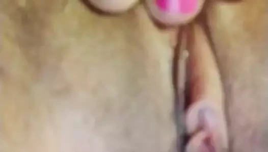 İspanyol sıcak milf. çok ıslak, odasında eğleniyor