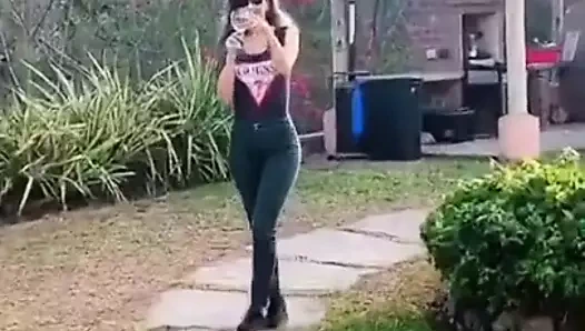 VP06 - Silvia Cornejo 7uj