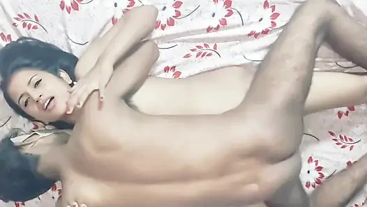 11. sezon. Amisha yenge sütçüyle sikişiyor