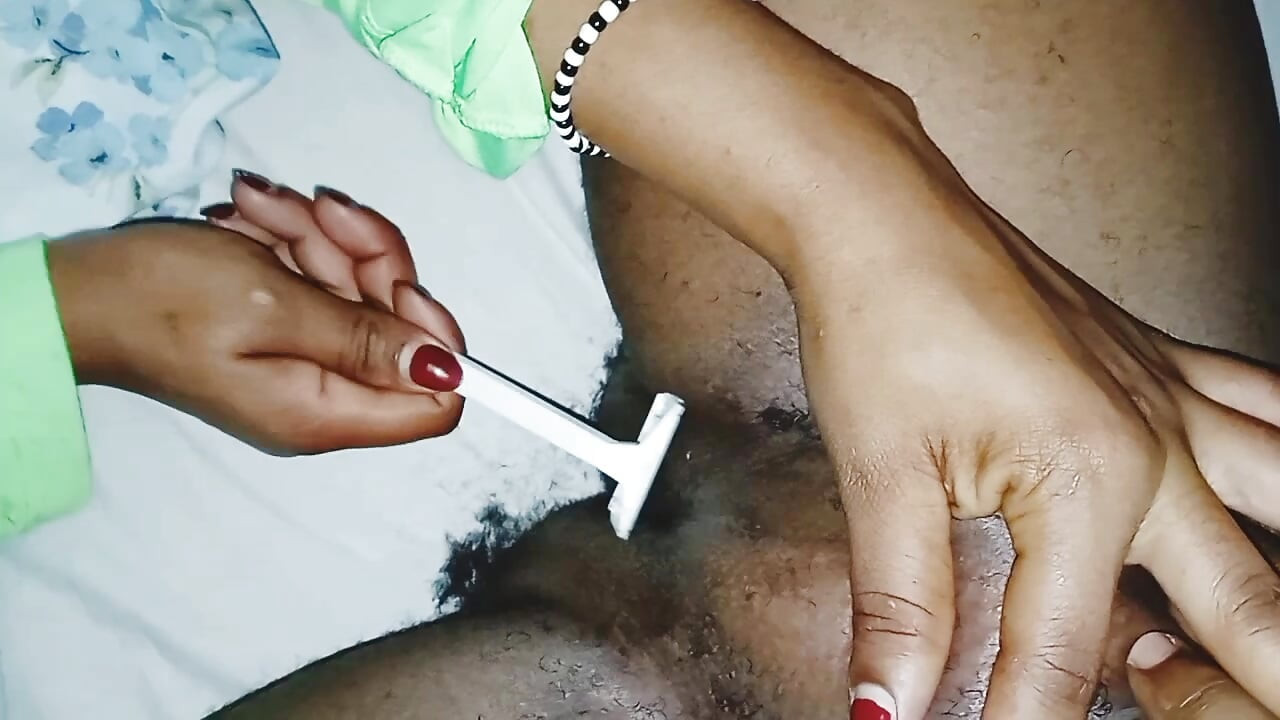 Büyük zenci yarağımı tıraş ediyor sonra sikiyor bölüm 7