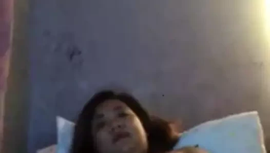 o bir ev hanımı fahişe