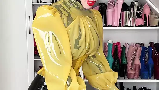 Latekskin pl tarafından yeni lateks kedi kıyafetimi çıkariyorum