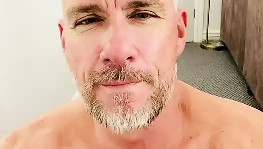Mature guy playing in lingerie