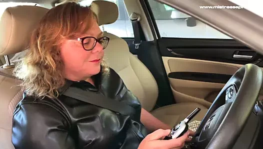 dominatrix metresi nisan - kız kardeş