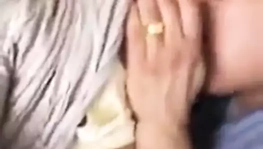 Gerçek Hint olgun büyük göğüsler eş