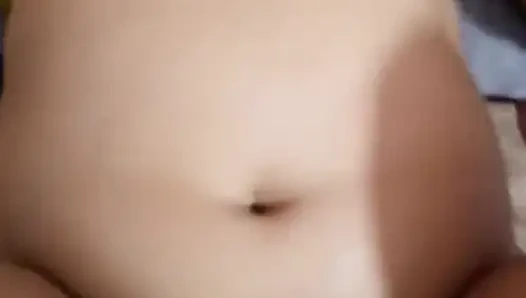 Azgın Devar Yanlışlıkla Yeni Evli Ateşli Videsi Yengeyi Sikiyor