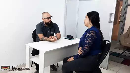 Üvey kızım okulda yaramazlık yapıyor ve okuldan atılmaması için onun adına hareket etmem gerekiyor