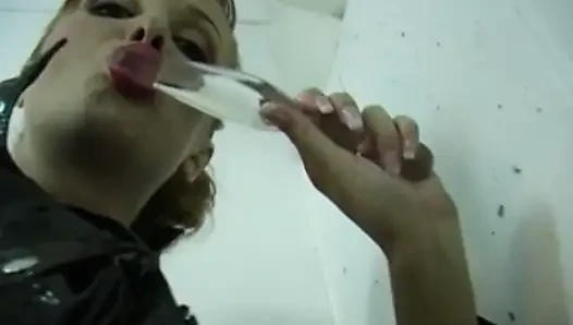 Nicol'un özel yatak odası fantezisi