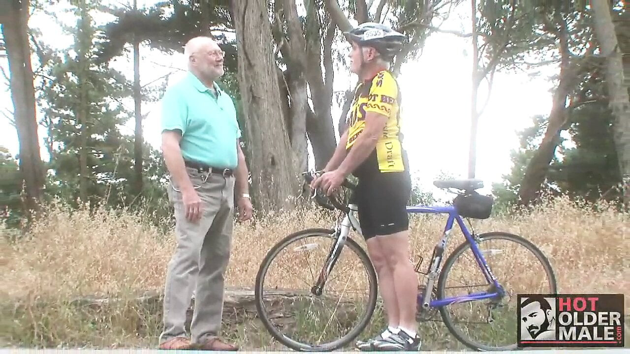 Michael burkk ve stewart scott süslemesi