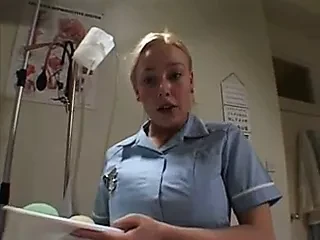 Iki İngiliz hemşire sabun yukarı ve şanslı bir adam vida