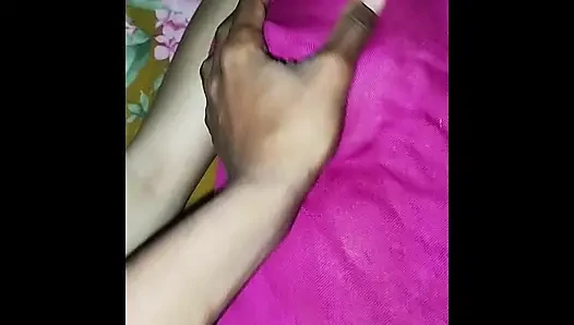 Hintli ateşli köylü kız Hindistan'da ilk seks videosu