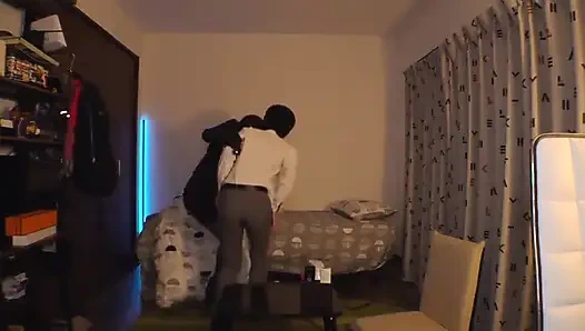 J-cup azdırma kraliçesi - yatakta meme ucu oyunu eritme