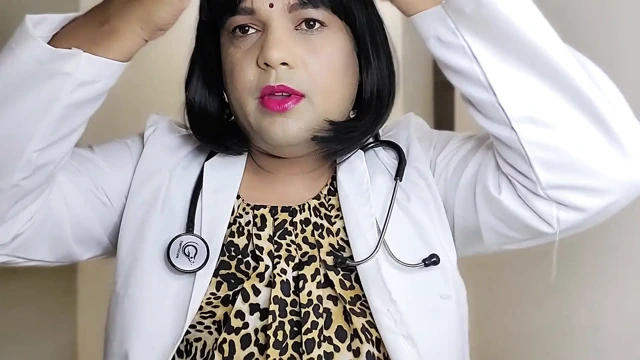 Dr Lund Khade sigara içiyor ve clenic'te boşalıyor