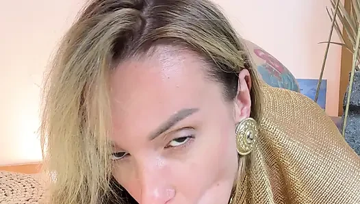 Sexdoll'ümde gırtlağına kadar alma eğitimi