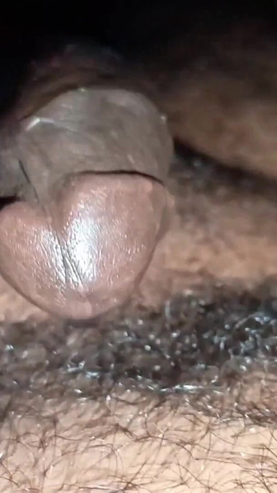 Desi genç üvey anne üvey oğluyla çok romantik seks yapıyor, Bangla seks videosu | Clip 1