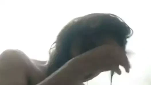 Lulu içinde the duş