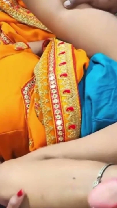 Sister-in-law sparkles sex with brother-in-law Indian sexy video | Clip 1