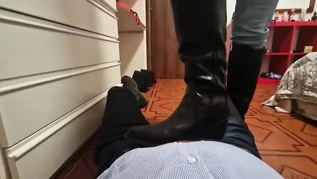 Fetiş dom, ezmeyi seviyorum