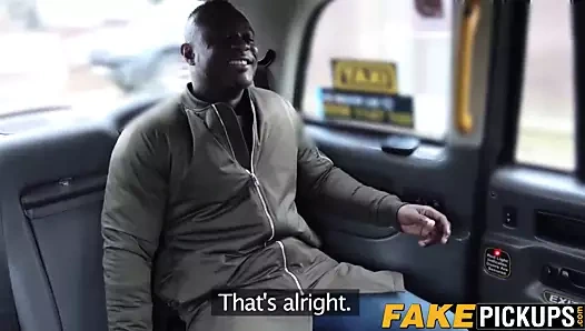 Sürtük taksici carmel anderson bazı ekstra nakit için bbc sürmek