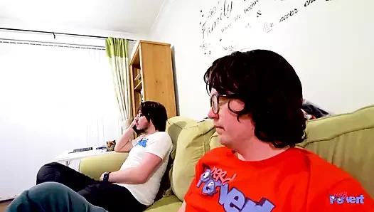 Morgan Williams - sırılsıklam kanepe