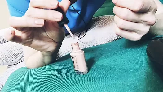 Tırnaklarımı boyadım. Asmr