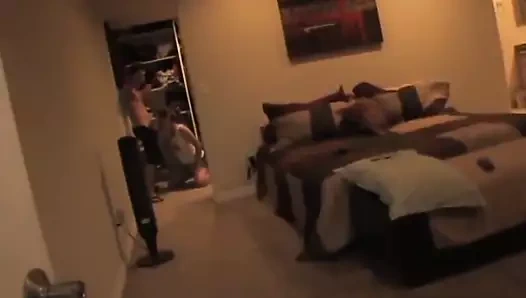 Kolej sikiş festivali - üniversitede bir parti sırasında hardcore oral seks