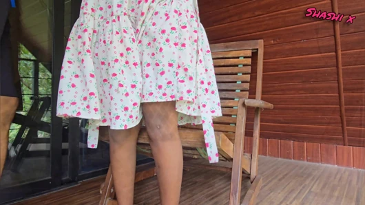 Üvey kız kardeşle porno izliyor ve sert sikişiyor seks hikayesi