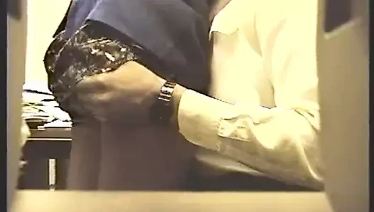 Sekreterin amına boşalıyor