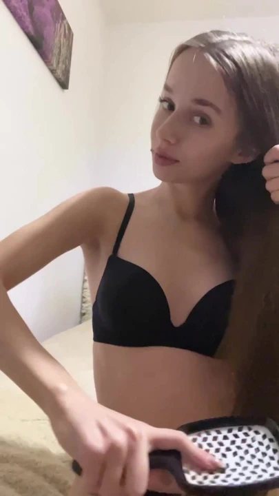 Seni o kadar derinden hissetmek istiyorum ki nefes almamayı unuttum.