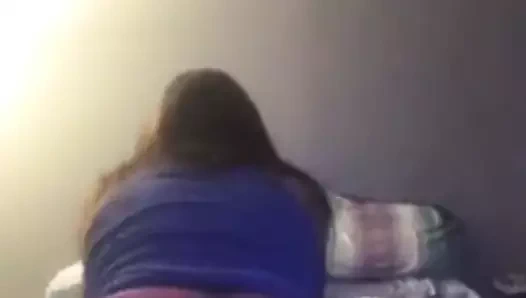 Sadece başka bir sürtük..