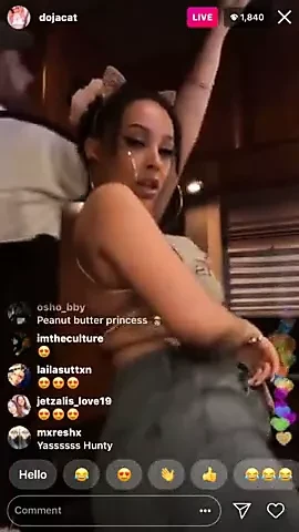 doja cat twerking