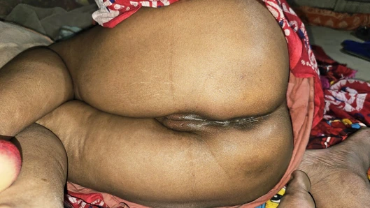 Hintli ateşli yenge beni sikiyor, desi tarzı pron videoları