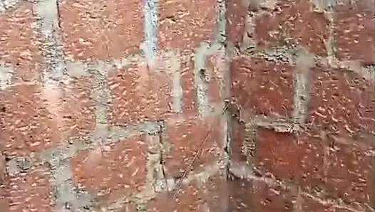 Karım işiyor ve büyük göğüsler
