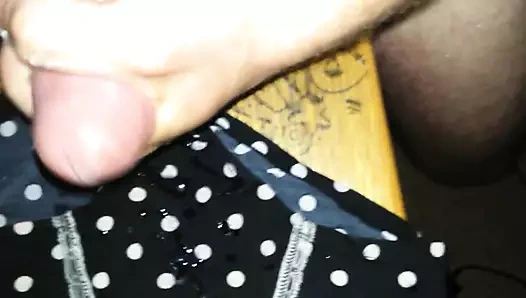 Cum üzerinde gf külot