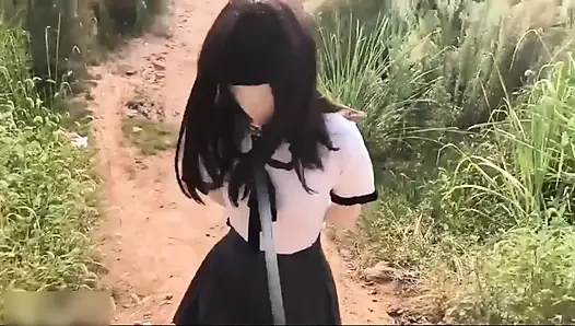 Açık havada bdsm kız