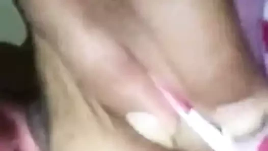 yenge sıcak hissediyor