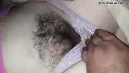 Sıcak anne seks banaya garbhavati