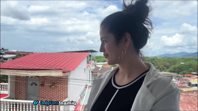 Религиозная соседка хочет дать мне ее задницу во имя Бога